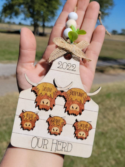 2023 Highland Cow Family Ornament